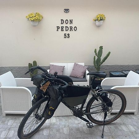 Отель Don Pedro 53 Трезнурагес Экстерьер фото