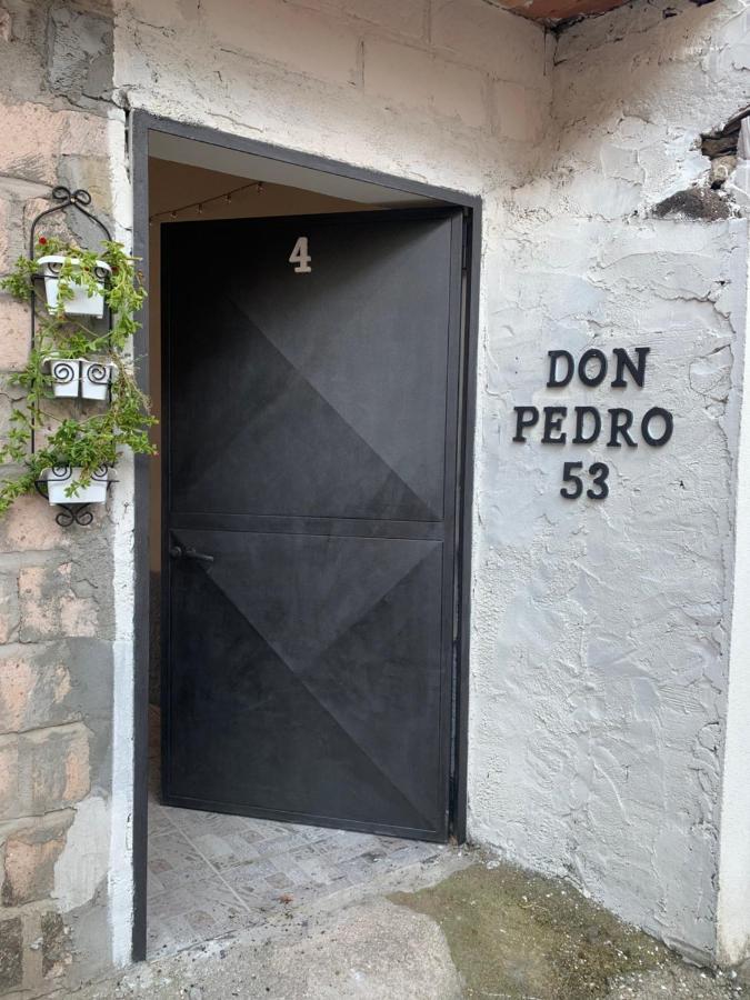 Отель Don Pedro 53 Трезнурагес Экстерьер фото